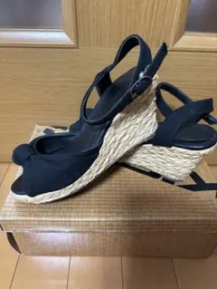 Item thumbnail for item 225e3023-8ec0-42c2-be7a-f96237083eb6