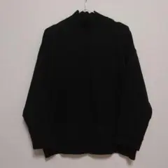 earth music&ecology 黒 タートルネック セーター