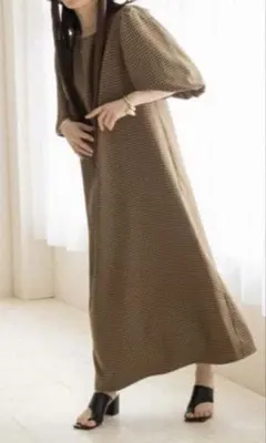 ⭐️新品・未使用　ローリーズファーム　パフスリーブ　ロングワンピース　5分袖