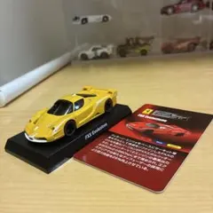 京商 1/64 フェラーリ FXX エボルツィオーネ カード付き