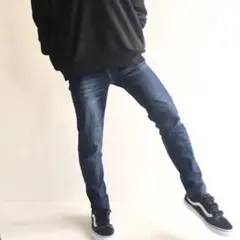 UNIQLO ユニクロ　ウルトラストレッチスキニーフィットジーンズ　ブルー