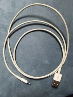 USB充電ケーブル 約1.5メートル ホワイト