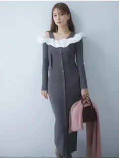 snidel / スナイデル フリルドッキングオフショルニットワンピース