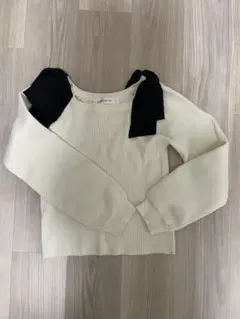 スクエアネック ニット