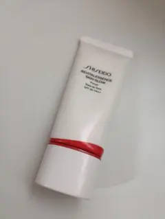 資生堂　エッセンススキングロウプライマー