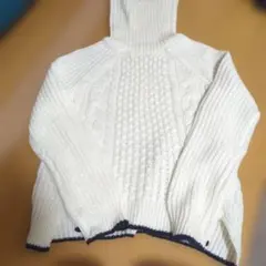 コムサイズム　アイボリー系長袖ニットセーター　タートルネック