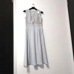 新品タグつき　GU レースコンビネーションフレアワンピース M 　ライトグレー