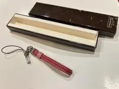 COACH ストラップ キーホルダー　レッド　箱付きのサムネイル