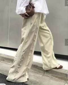 Item thumbnail for item c12cb1f8-34b0-4da3-a237-6d6ec06f4e89