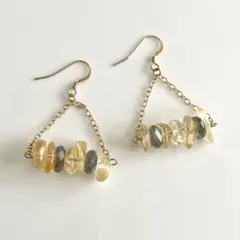 14kgf シトリンとラブラドライトの三角ピアス☆