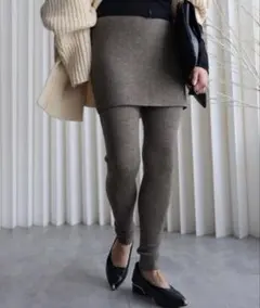新品YENNA スカート付きニットレギンス レイヤードスタイル パンツ