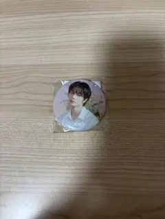 txtボムギュ カプセルトイ缶バッジ