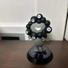 3点セット【新品未使用】黒ミャクミャクカラビナ付き 立ちバージョン 2025年最新】黒ミャクの人気アイテム - メルカリ