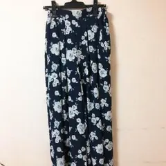 花柄 ワイドパンツ