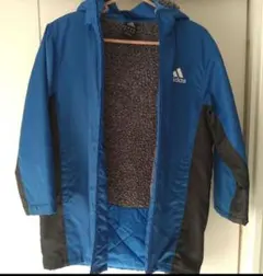 キッズ ベンチコートアディダス 140cm サッカー青　黒