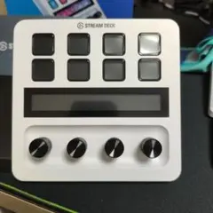 Elgato STREAM DECK + ホワイト 保護フィルム付きのサムネイル