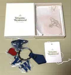 正規店購入Vivienne Westwoodヴィヴィアンカフェ限定キーホールダー