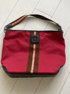 Item thumbnail for item 85264392-a3a2-43ac-a160-ce069704472f