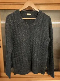 vネックニット グレー