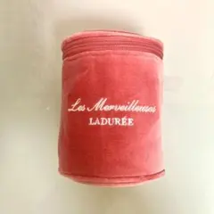 Les Merveilleuses LADURÉE ベルベットポーチのサムネイル