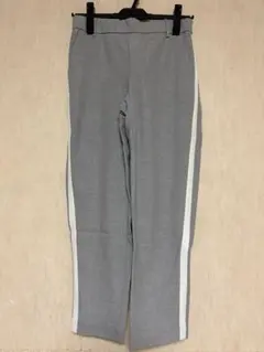 ZARAグレーパンツ ホワイトラインXS新品未使用タグ付き
