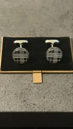 Burberry シルバー カフリンクス