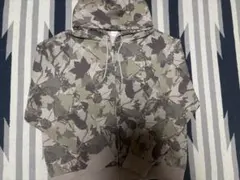 2026年最新】gap ジップパーカー 迷彩の人気アイテム - メルカリ