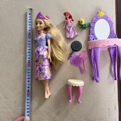 ラプンツェル人形とアリエル人形セット