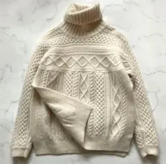 トゥモローランド マカフィー　ケーブル　ハイネック　プルオーバー ニット