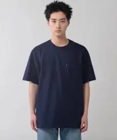 新品 Levi's ポケットTシャツ A8605-0006 ネイビー Lのサムネイル