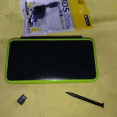 【修繕動作品】Nintendo new2dsLL ライムＧ✕ブラック
