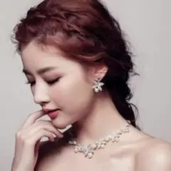 ネックレス&イヤリング高品質上品2点セット パール 花 ブライダルウェディング