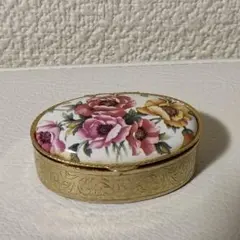 イタリア　ピルケース　薬箱　ケース　ゴールド　ジュエリーケース　アンティーク　花