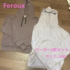 Feroux フード付きクロップドパーカー 2色セット