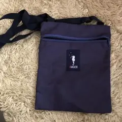 ネイビー サコッシュ