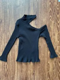 デザインハイネック