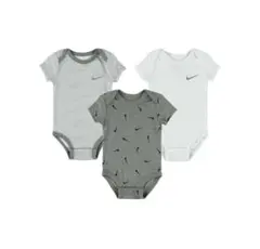 【新品未使用】NIKE ベビー　ロンパース　グレー　3枚セット　56-62cmのサムネイル