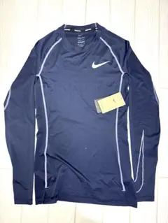 Nike Pro ネイビー 長袖Tシャツ 新品タグ付き