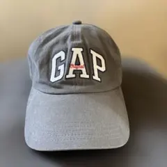 GAP グレー ベースボールキャップのサムネイル