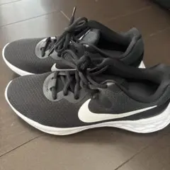 ランニングシューズ スニーカー