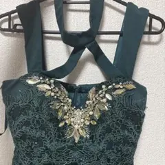 ダークグリーン タイトドレス ビジュー刺繍