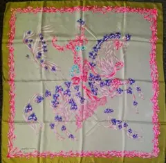 エルメス　HERMES　スカーフ　カレ90　花咲く馬