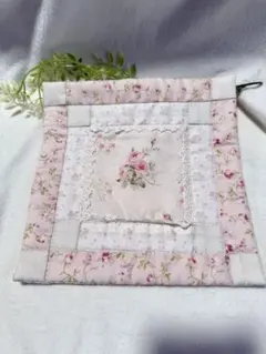 1点限り ハンドメイド パッチワークキルト ミニタペストリー ドイリーのサムネイル
