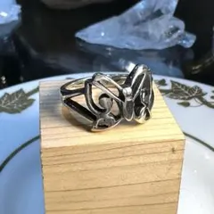 Item thumbnail for item 88caa817-0ff0-42d0-9ce1-4cd6d5bae525