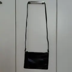 H&M　シンプル ショルダーバッグ ブラック