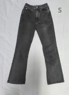 細見えストレッチフレアデニムパンツ　ブラック　Sのサムネイル