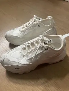NIKE TC 7900 24cm ホワイト DD9682-100