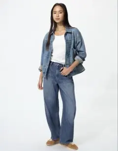 バギーカーブジーンズ　24