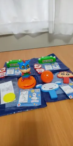 クレヨンしんちゃん マクドナルド ハッピーセット 3種4個セット 未使用