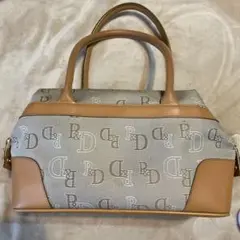 レディースハンドバッグのサムネイル